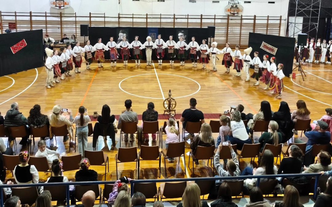 „Лијепа ријеч путује игром“